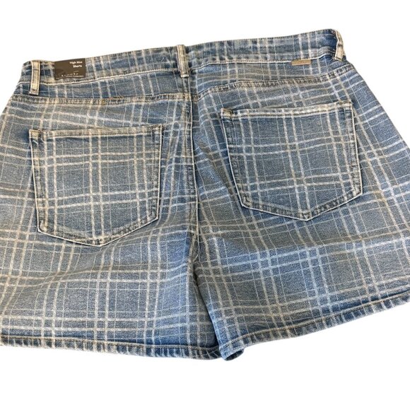 Tractr Blue Striped High-Rise Women's Denim Shorts - Size 12/31 - NWT - Picture 2 of 3